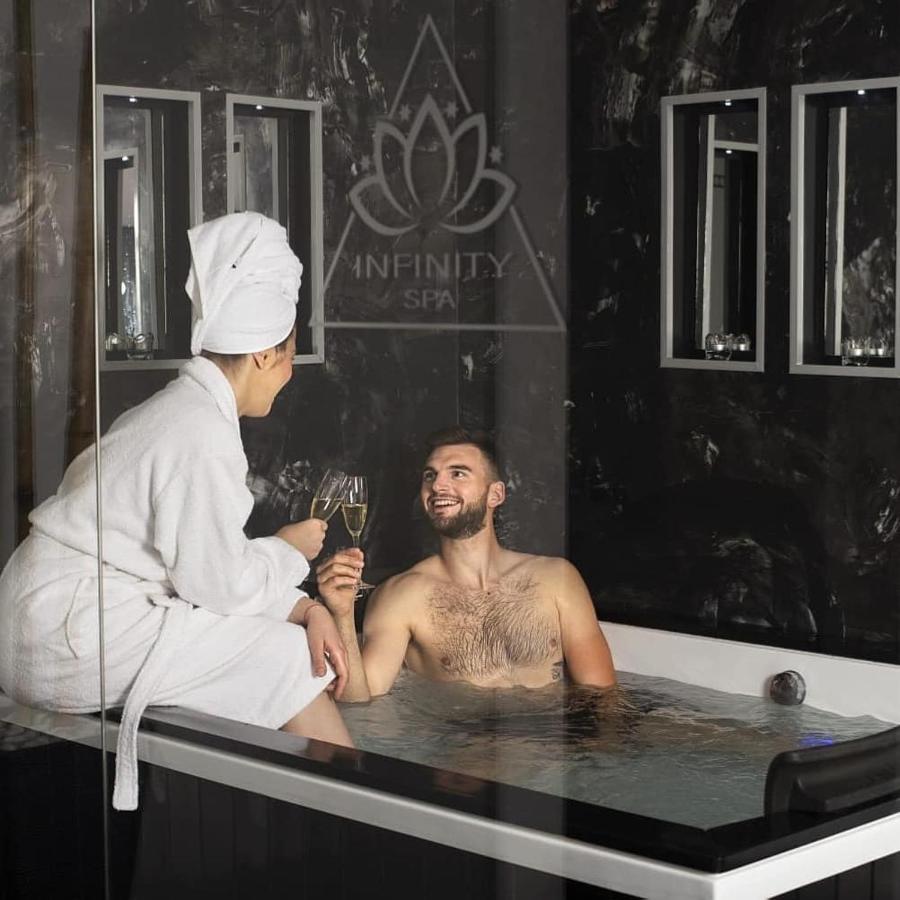 Infinity Spa Becicherecul Mare Exterior foto